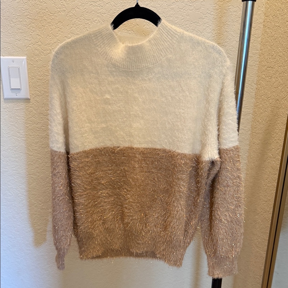 Lucy Paris cozy sweater size L